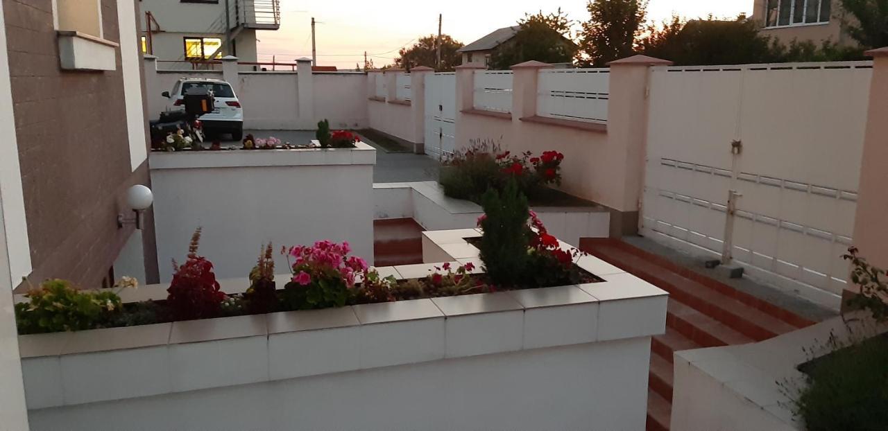 Vila Family Cricova Exterior foto